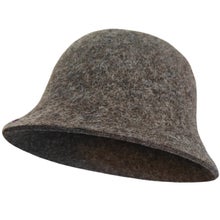 Traditionell bastum&ouml;ssa &ndash; Huopatehdas J.Alho &ndash; Naturlig ullfilt, grafitgr&aring;