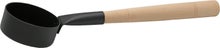 Saunia matt svart skopa med handtag i bok, 47 cm.